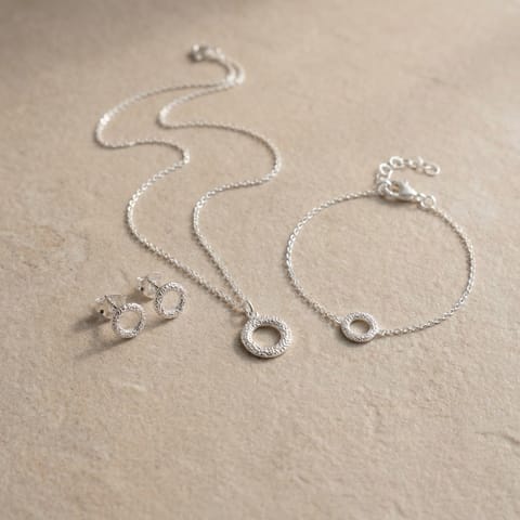 Luna Collection